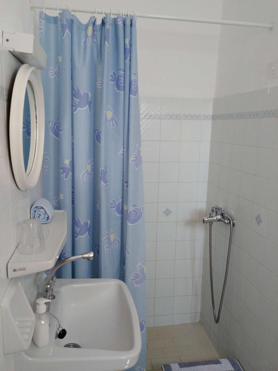 Casper'S Studios Piso Livadi Dış mekan fotoğraf